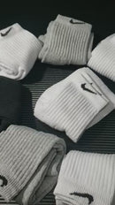 Kit 12 Pares Meia Cano Médio Meia Esportiva Meia Pretas/Brancas/Cinzas  Oferta