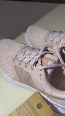 Tênis Nike Running  ideal para corridas, caminhadas, treinamento na academia