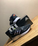 ADIDAS RUNFALCON 3.0 super conforto no passeio, caminhada ou corrida tecnologia Cloudfoam (Proporciona amortecimento e conforto)
